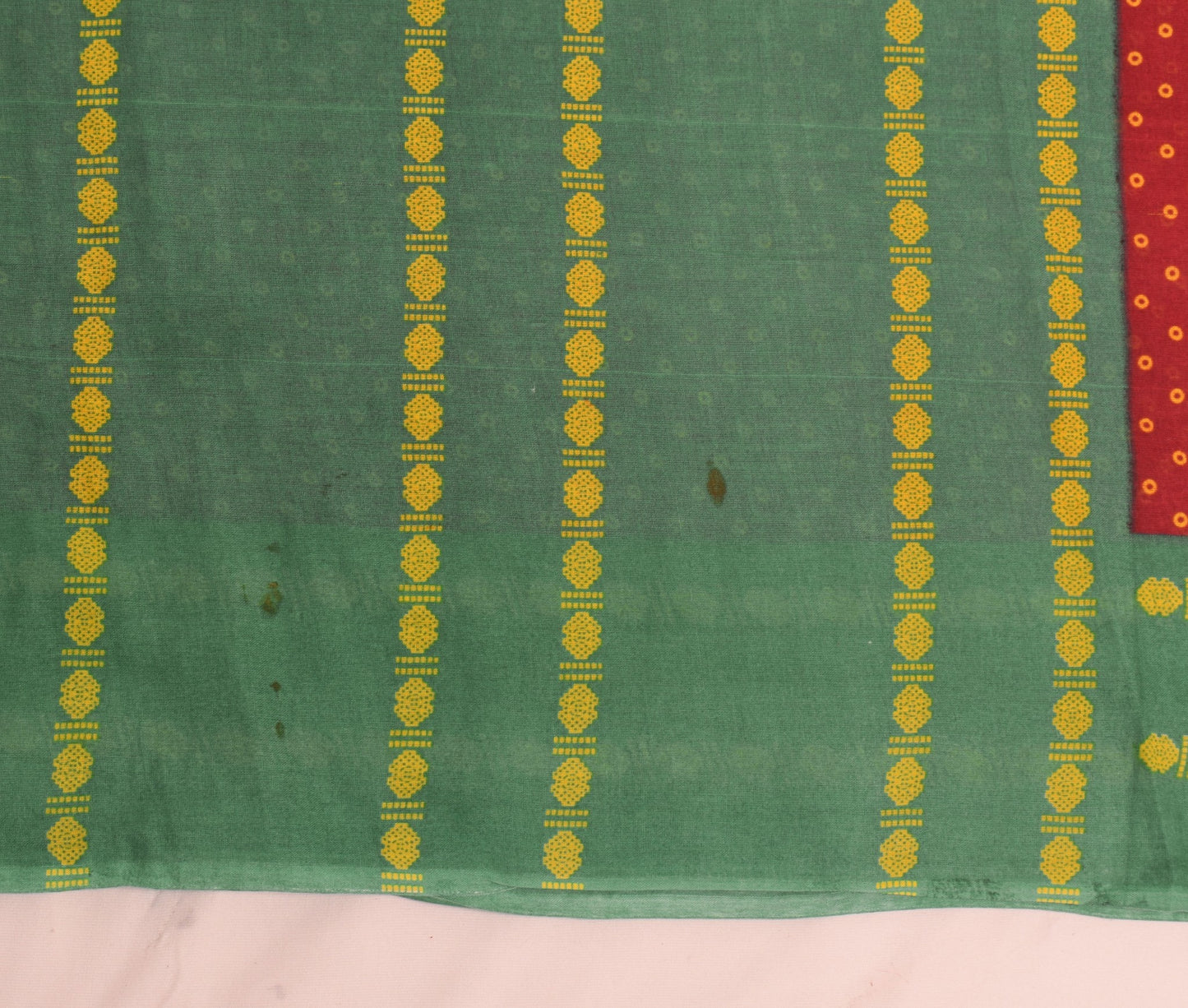 Sushila Vintage Red Green Scrap Saree Pure Cotton Printed BRANDED Sari Fabric