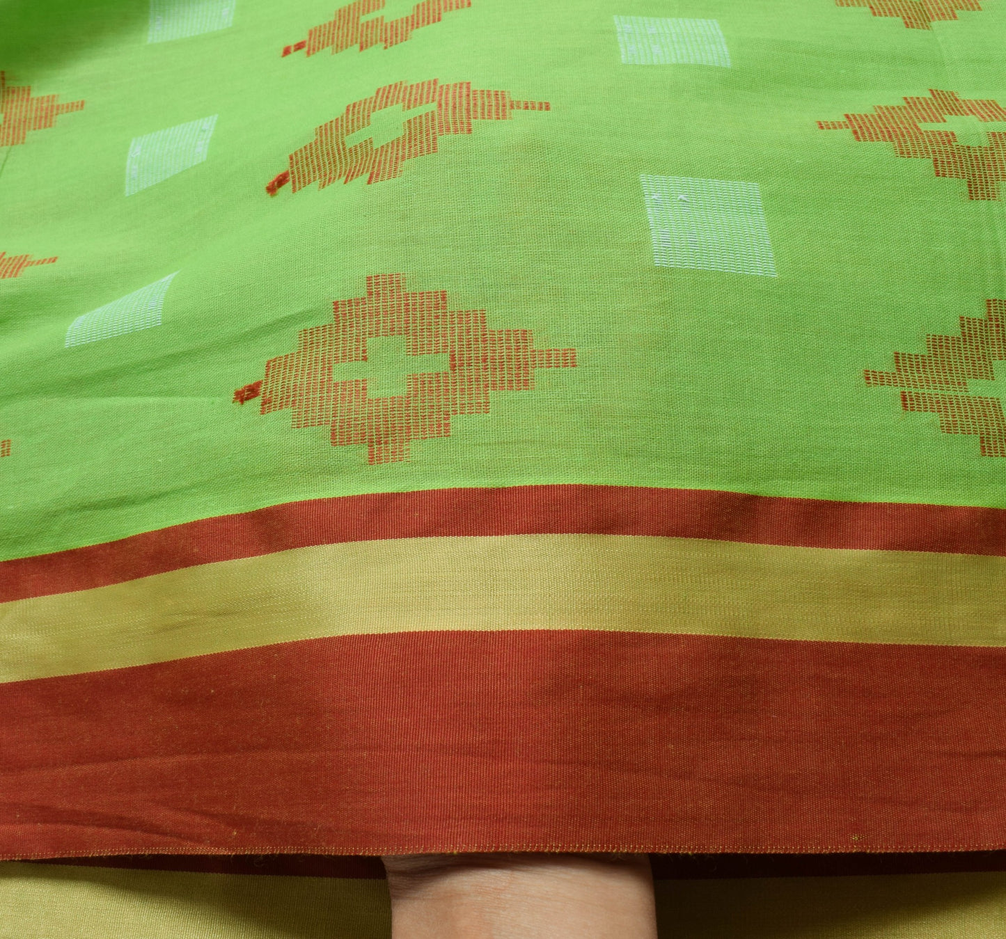 Sushila Vintage Green 100% Pure Cotton Saree Geometrical Woven Sari Craft Fabric