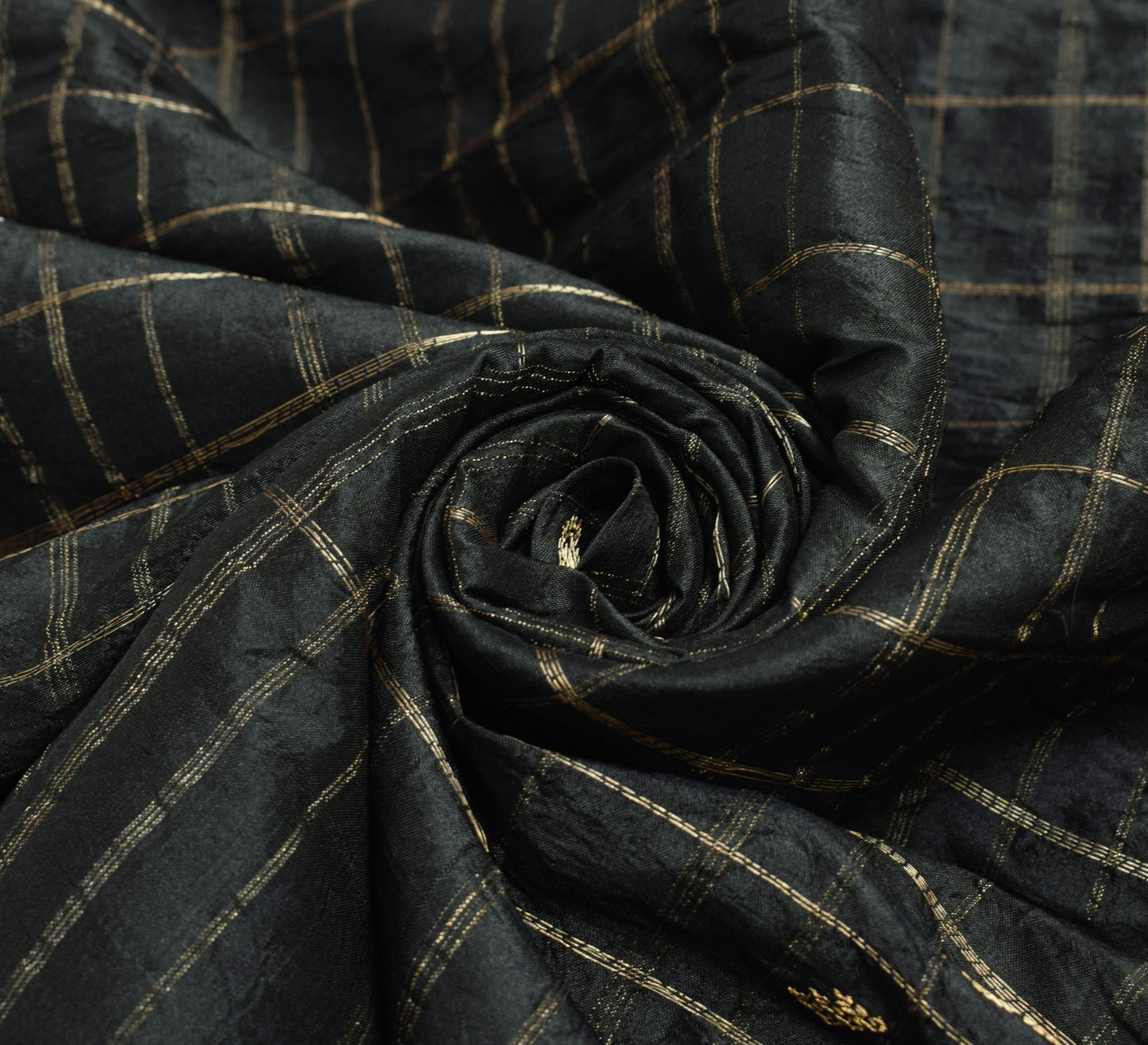 Sushila Vintage Kanjivaram Black Saree 100% Pure silk Woven Classy Sari Fabric