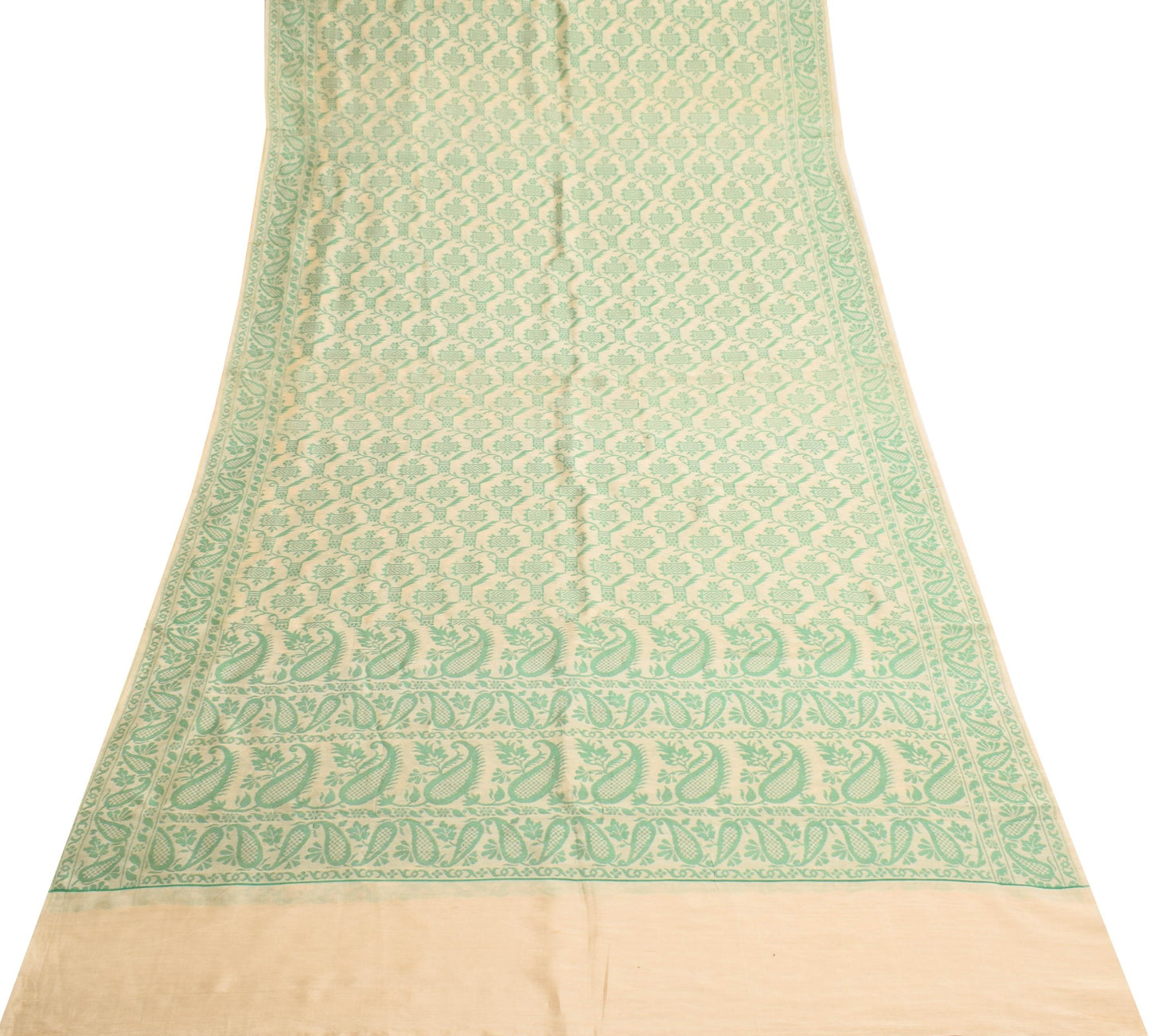 Sushila Vintage Dhakai Jamdani Sari Cream and Green Soft Handwoven Paisley Saree