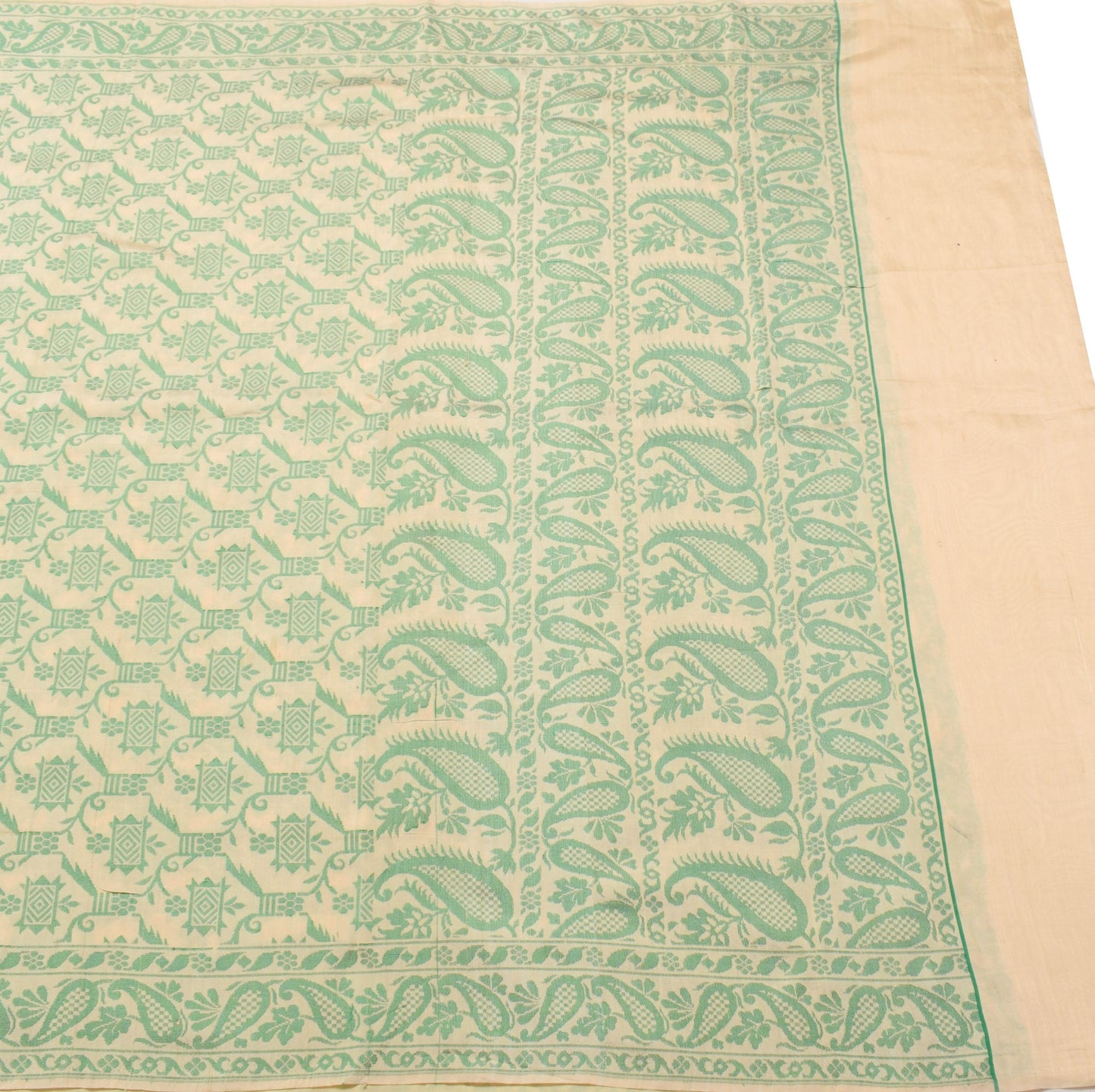 Sushila Vintage Dhakai Jamdani Sari Cream and Green Soft Handwoven Paisley Saree