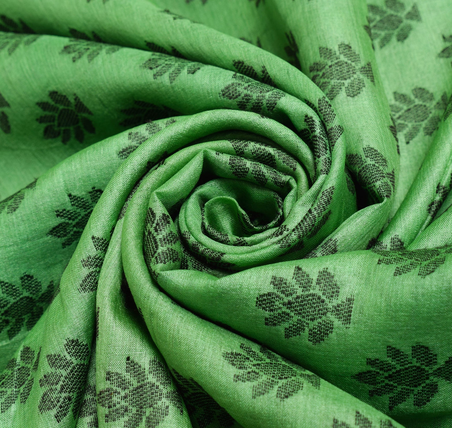 Sushila Vintage Green Woven Saree 100% Pure Tussar Silk Soft Floral Sari Fabric