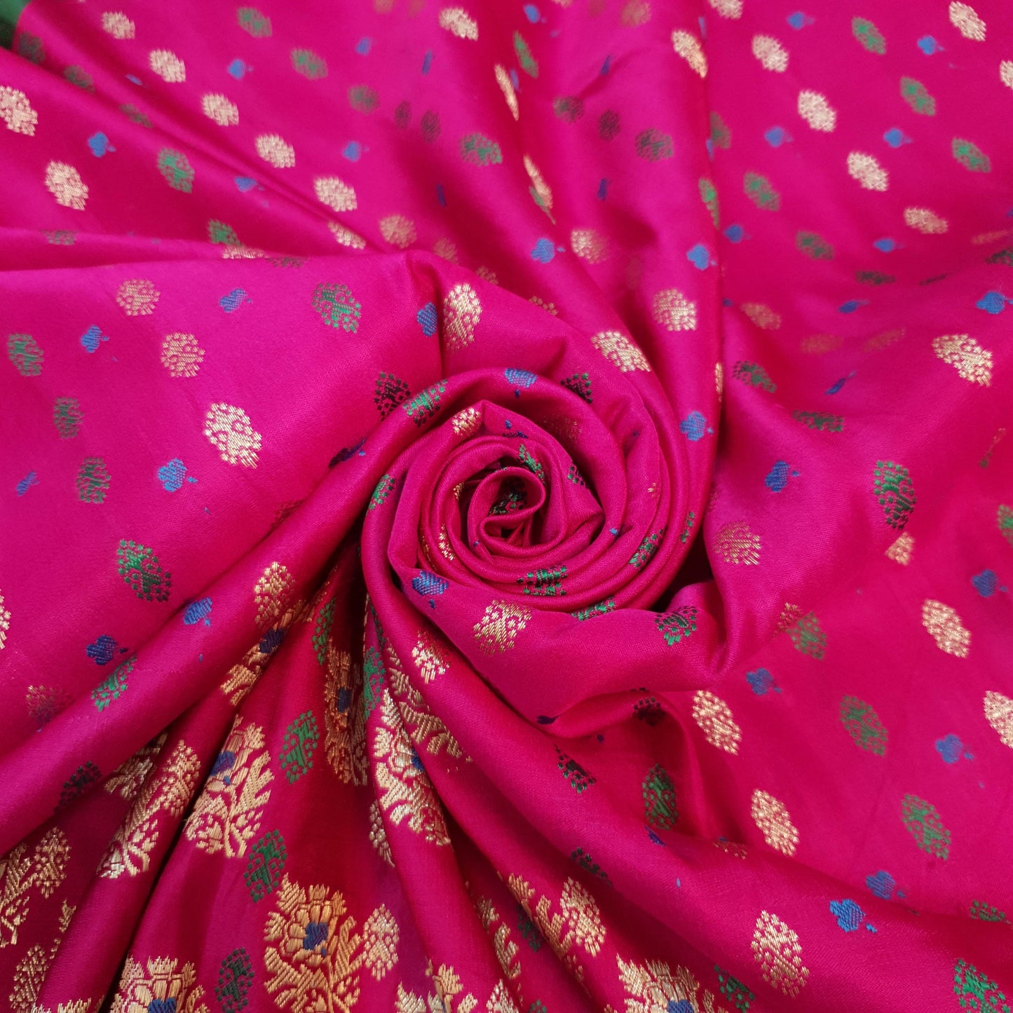 Sushila Vintage Heavy Banarasi Magenta Saree Pure Satin Silk Brocade Sari Fabric