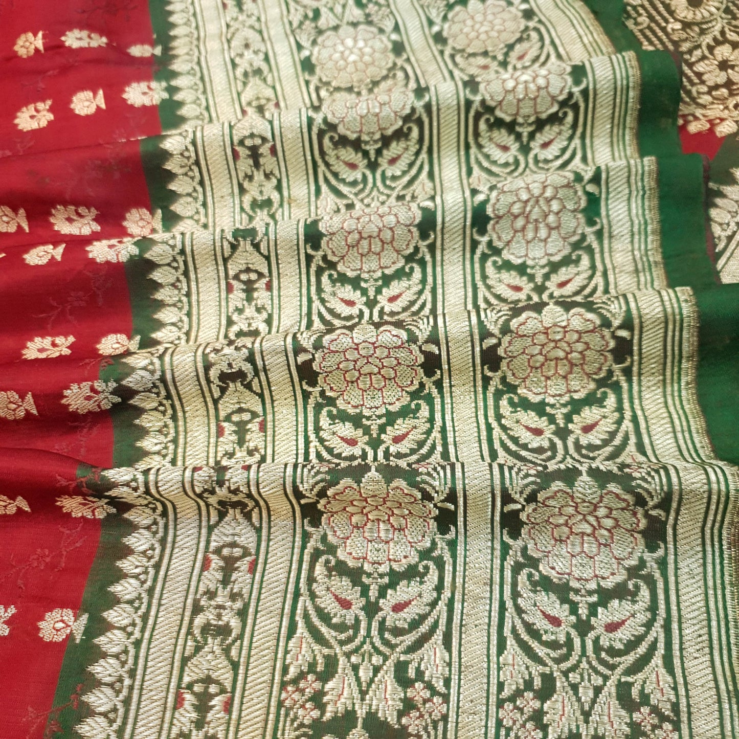 Sushila Vtg Red Green Heavy Saree Satin Silk Banarasi Woven Wedding Sari Fabric