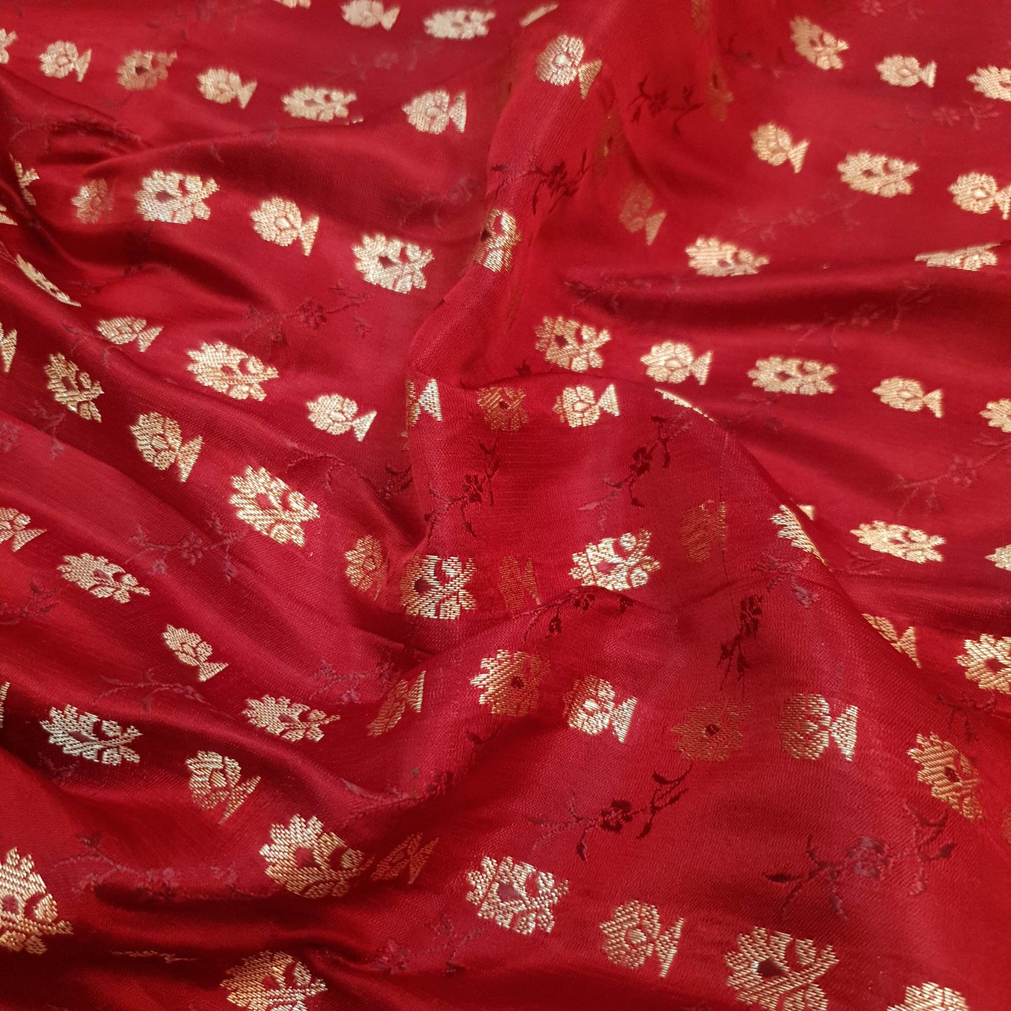 Sushila Vtg Red Green Heavy Saree Satin Silk Banarasi Woven Wedding Sari Fabric