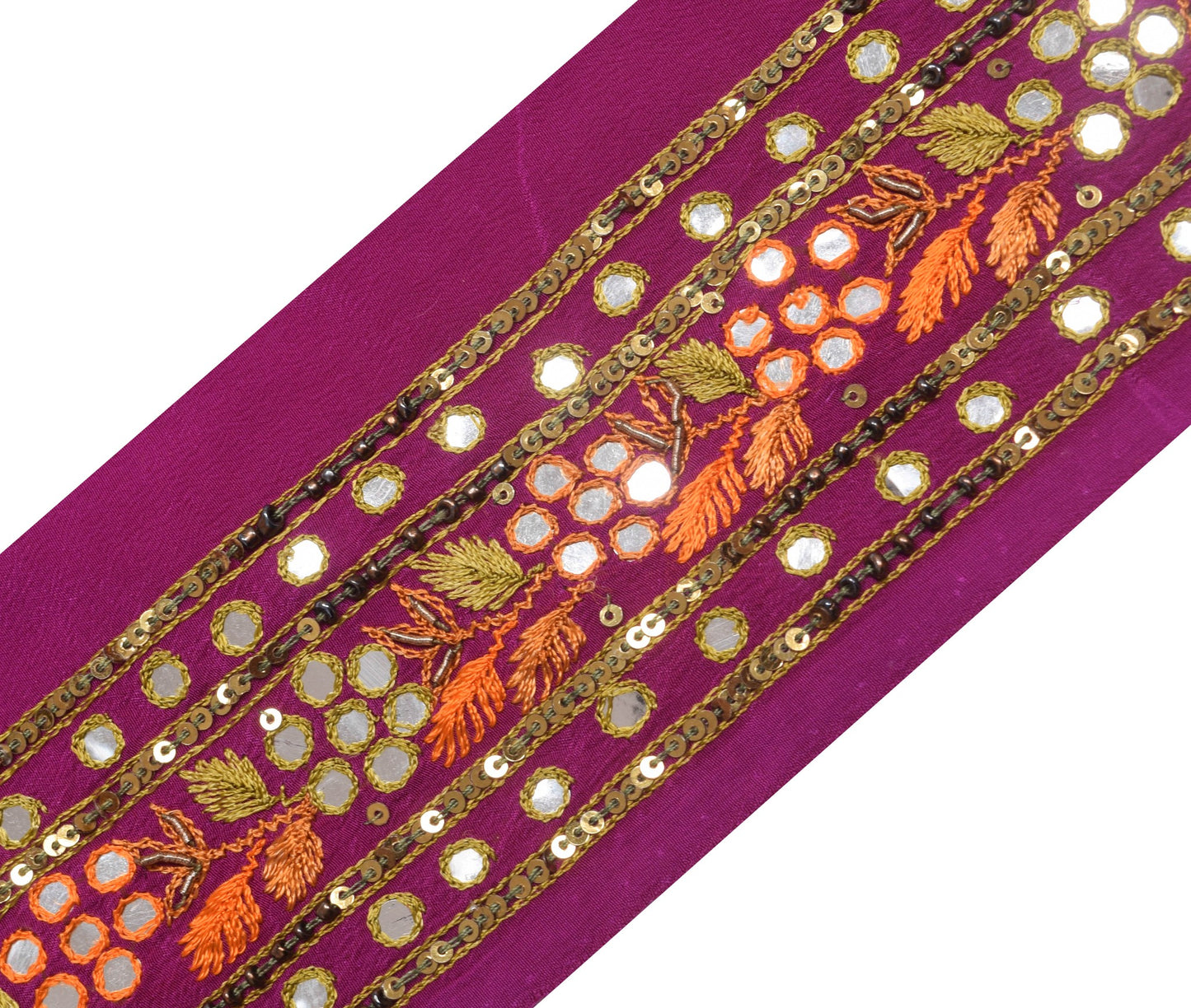 Sushila Vintage Magenta Saree Border Indian Craft Sewing Trim Embroidered Lace