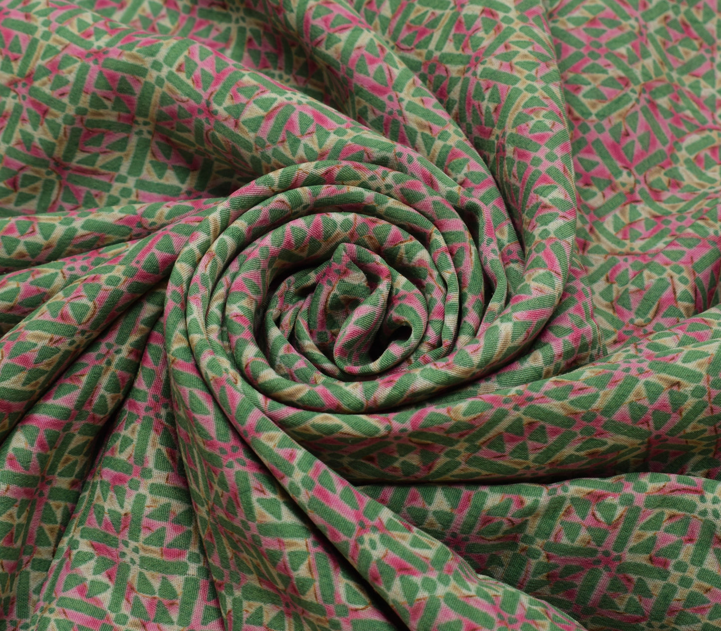 Sushila Vintage Indian Saree Blend Crepe Silk Printed Soft Craft 5 Yard Fabric