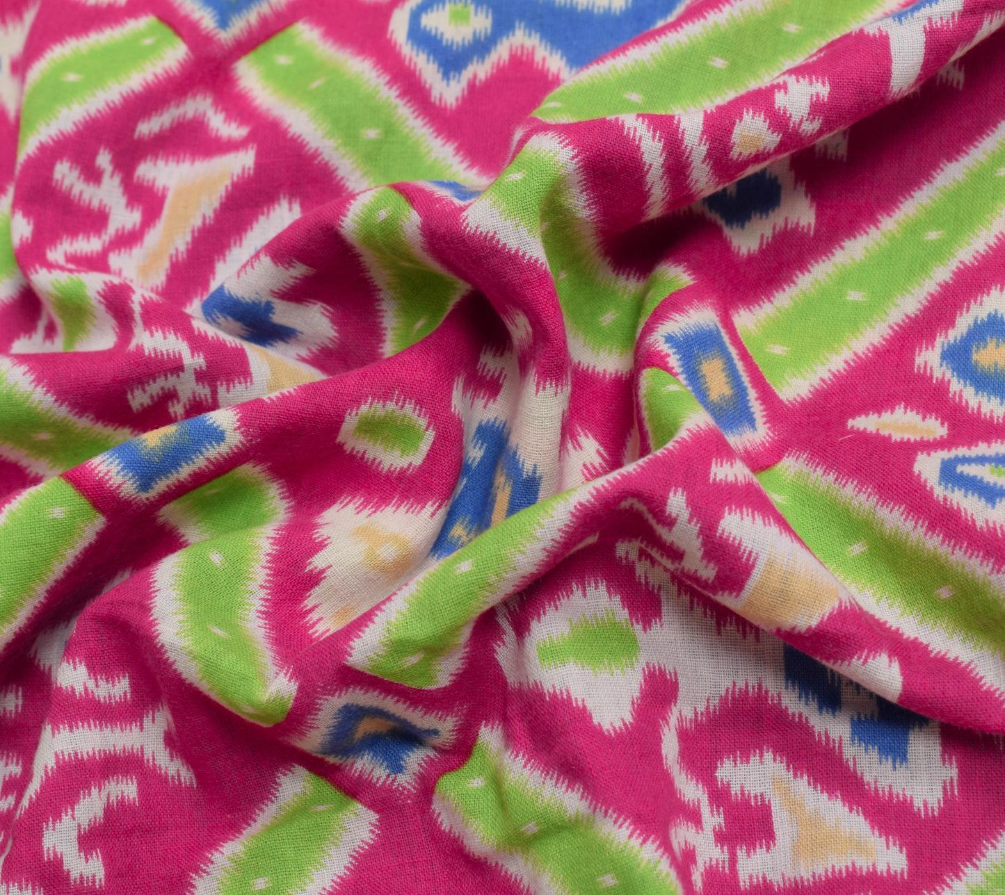 Sushila Vintage Pink Saree 100% Pure Cotton Ikat Printed 5 YD Soft Craft Fabric