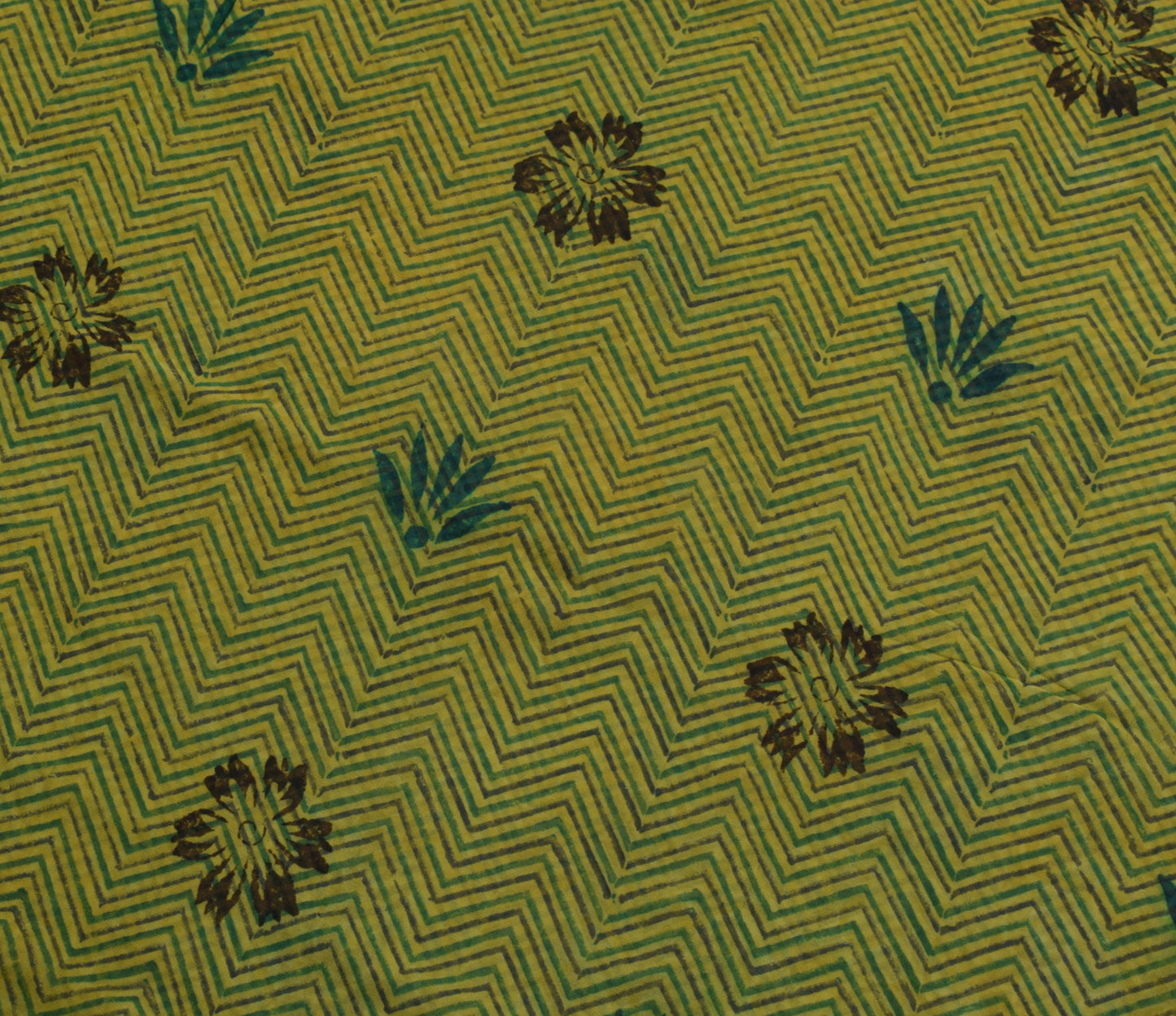 Sushila Vintage Green Saree 100%Pure Georgette Silk Printed Zig-Zag Craft Fabric