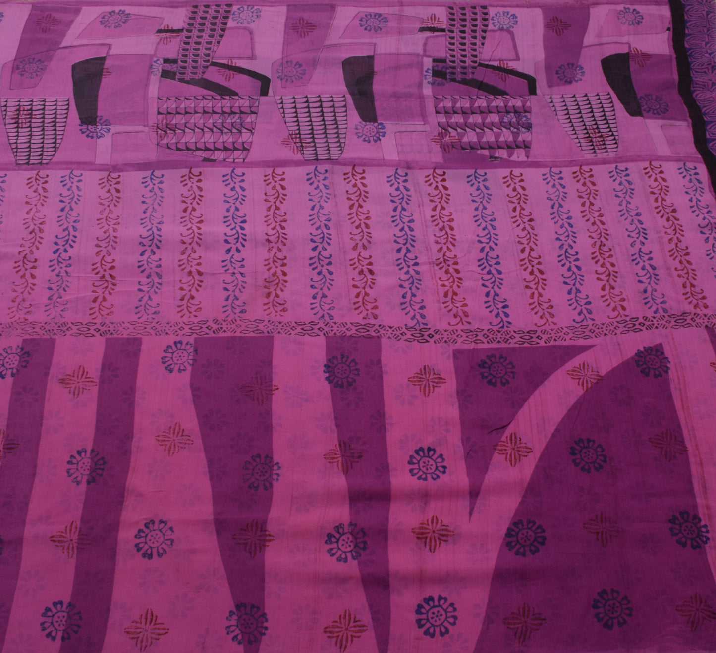 Sushila Vintage Purple Saree 100%Pure Georgette Silk Printed Floral Craft Fabric