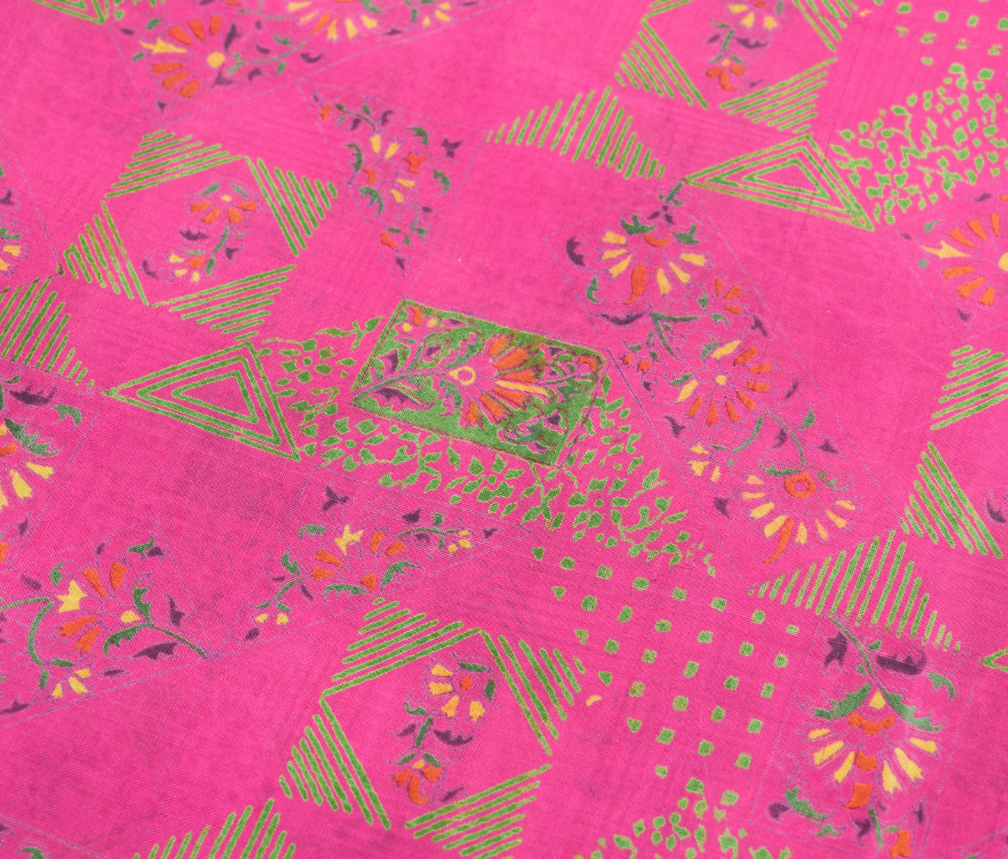 Sushila Vintage Indian Saree 100% Pure Silk Printed Magenta Soft Craft Fabric