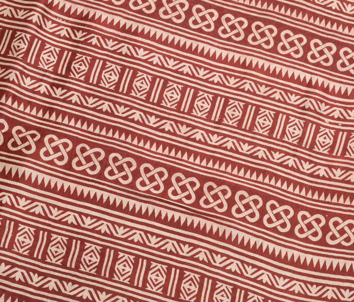 Sushila Vintage Red Saree 100% Pure Silk Abstard Printed Indian Craft Fabric