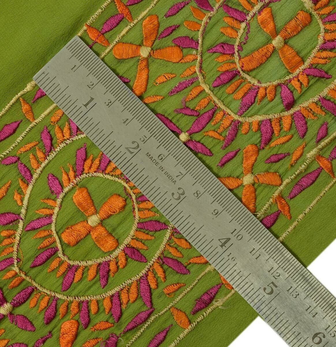 Antique Vintage Sari Border Indian Craft Trim Embroidered Green Lace Ribbon