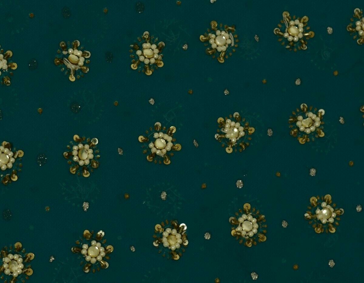 Indian Art Silk Hansd Beaded Vintage Sari Remnant Scrap Fabric for Sewing Craft