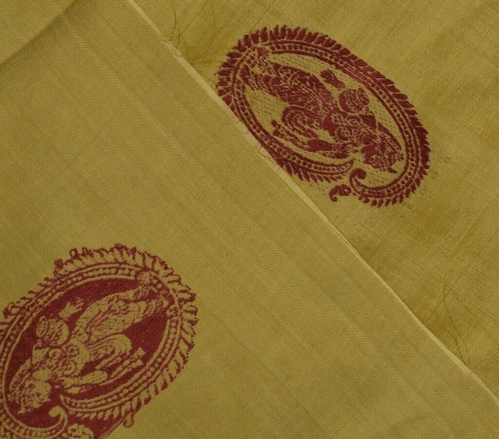 100% Pure Silk Woven Motifs Vintage Sari Remnant Scrap Fabric for Sewing Craft