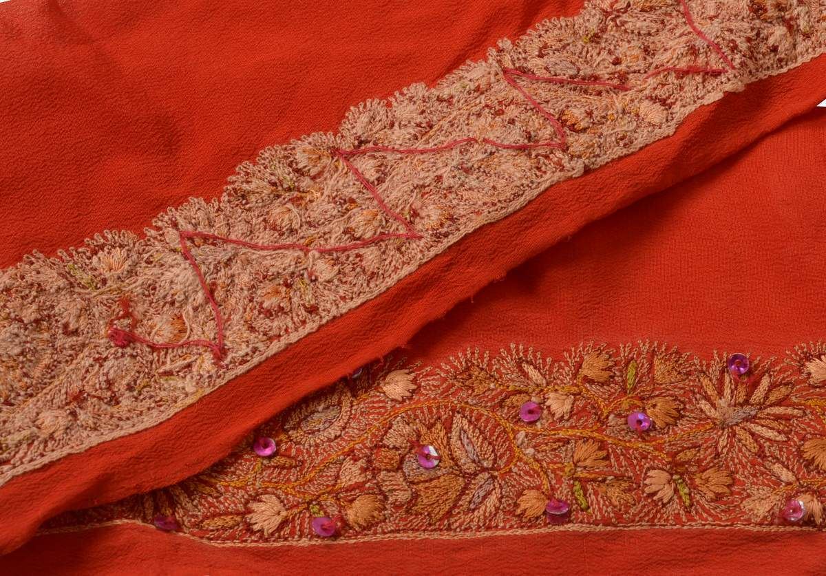 Antique Vintage Sari Border Indian Craft Trim Embroidered Red Lace Ribbon
