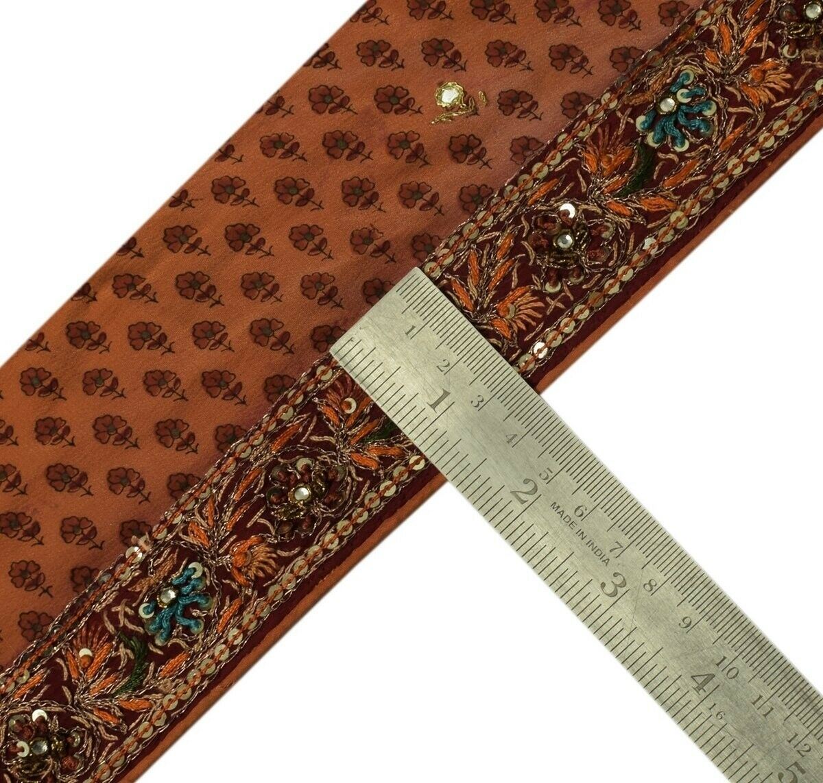 1.25" W Vintage Sari Border Indian Craft Trim Hand Embroidered Sewing Lace