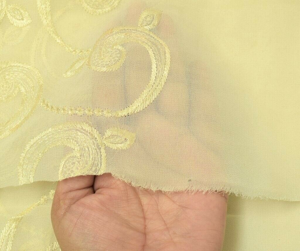 Blend Georgette Silk Vintage Sari Remnant Scrap Fabric for Sewing Craft Cream