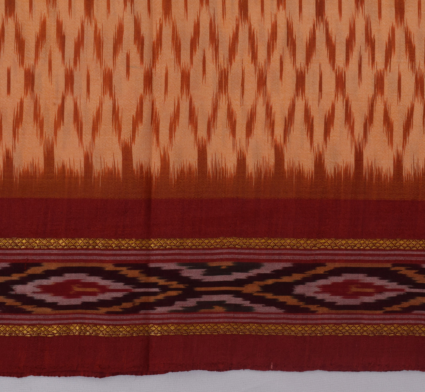 Sushila Vintage Cream Scrap Sari 100% Pure Silk Woven Ikkat Patola Sari Fabric