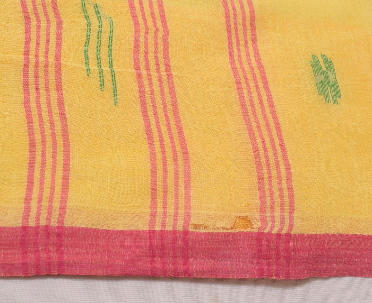 Sushila Vintage Yellow Scrap Saree 100% Pure Cotton Tant Woven Sari Craft Fabric