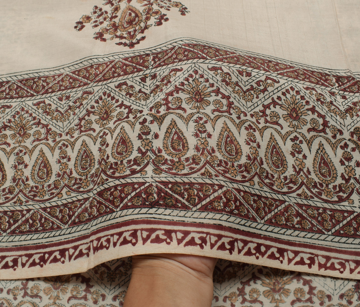 Sushila Vintage Cream Scrap Saree 100% Pure Cotton Printed Floral Sari Fabric