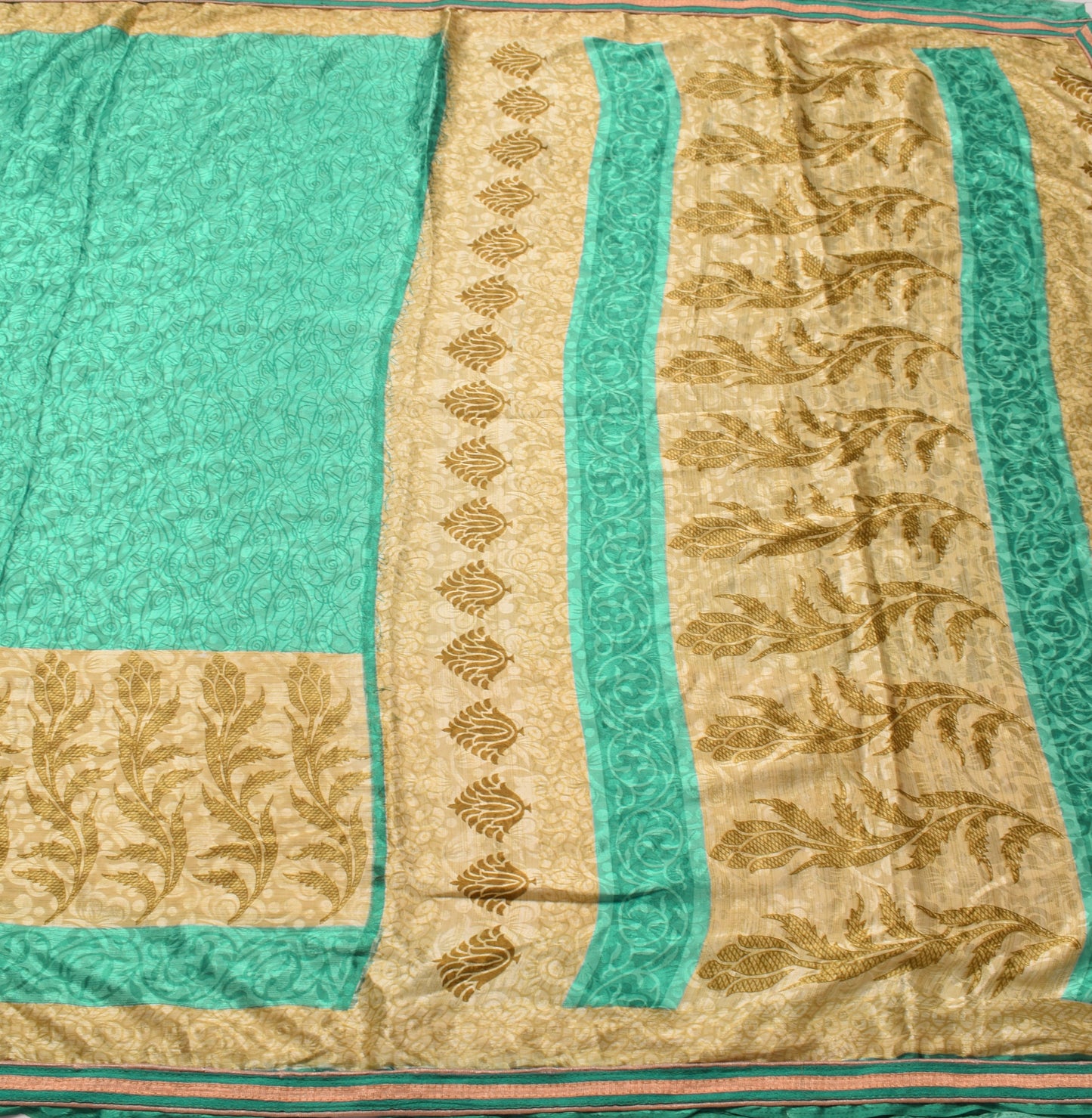 Sushila Vintage Green Scrap Saree Blend Crepe Silk Printed Floral Sari Fabric