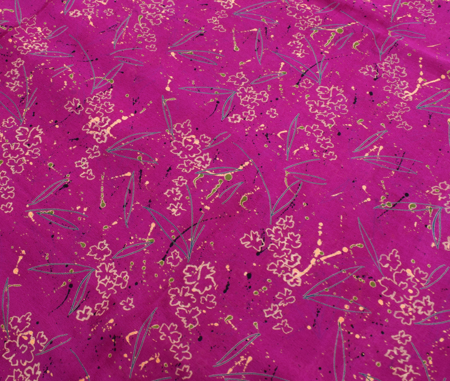 Sushila Vintage Magenta Scrap Saree 100% Pure Silk Printed Floral Sari Fabric