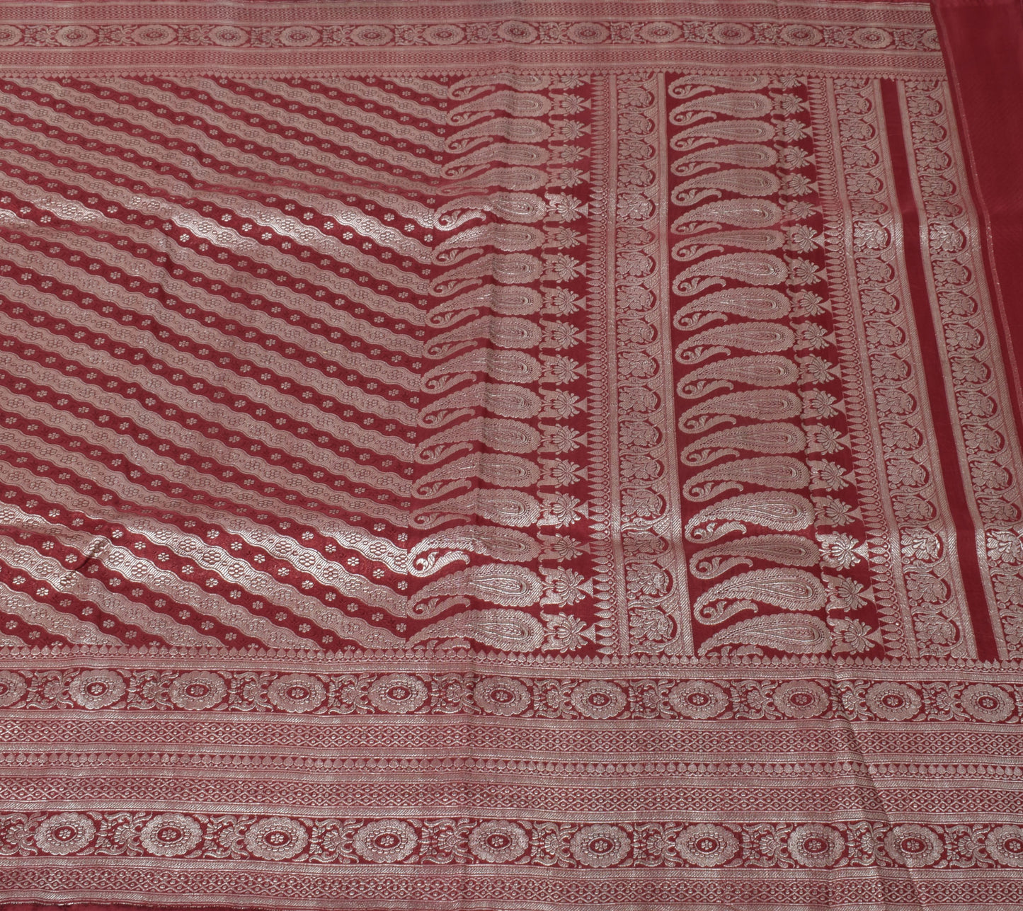 Sushila Vintage Maroon Sari Blend Silk Woven Zari Brocade Banarasi Saree Fabric