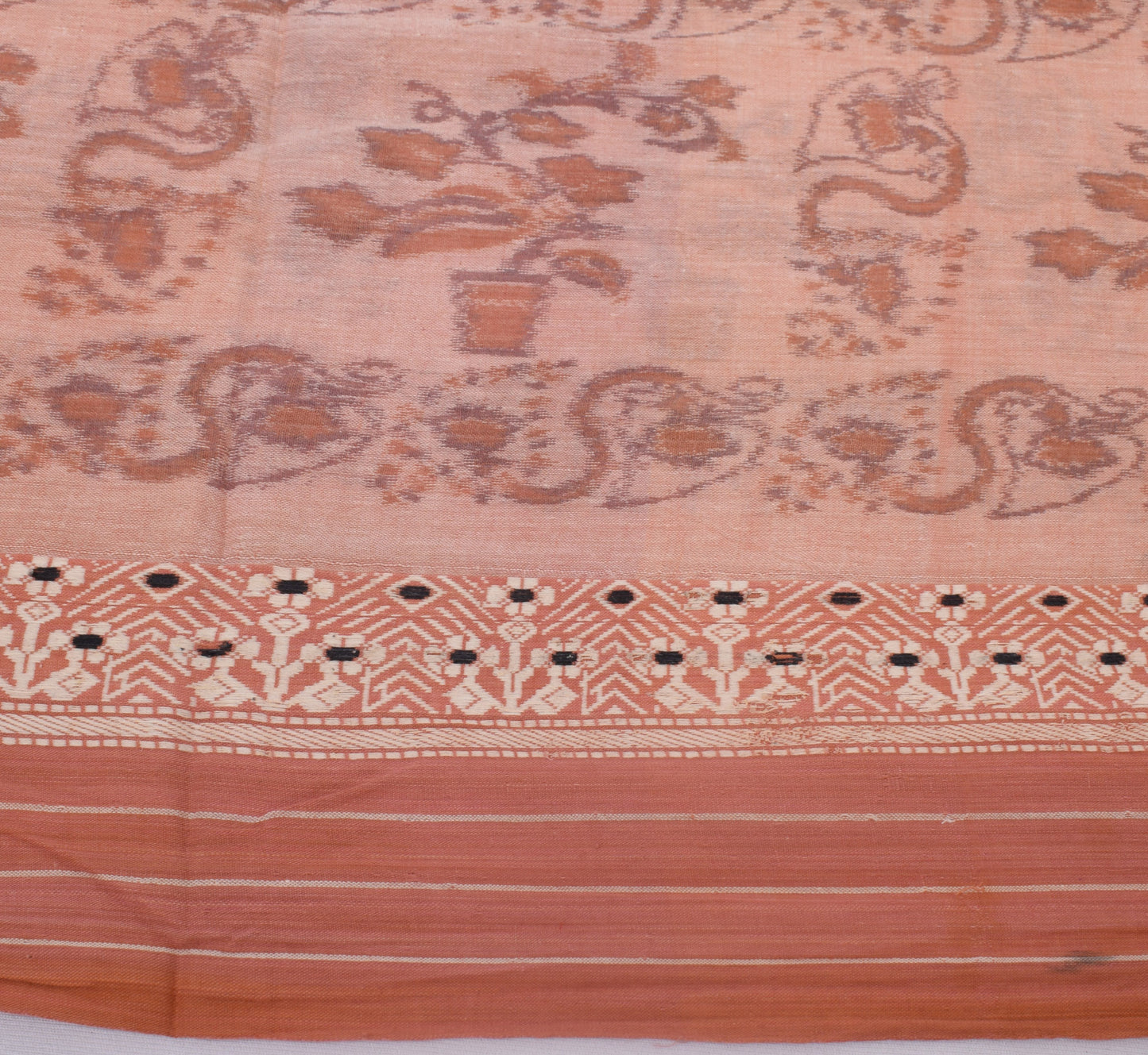 Sushila Vintage Peach Saree Pure Cotton Woven Floral Sari Decor 5 Yard Fabric