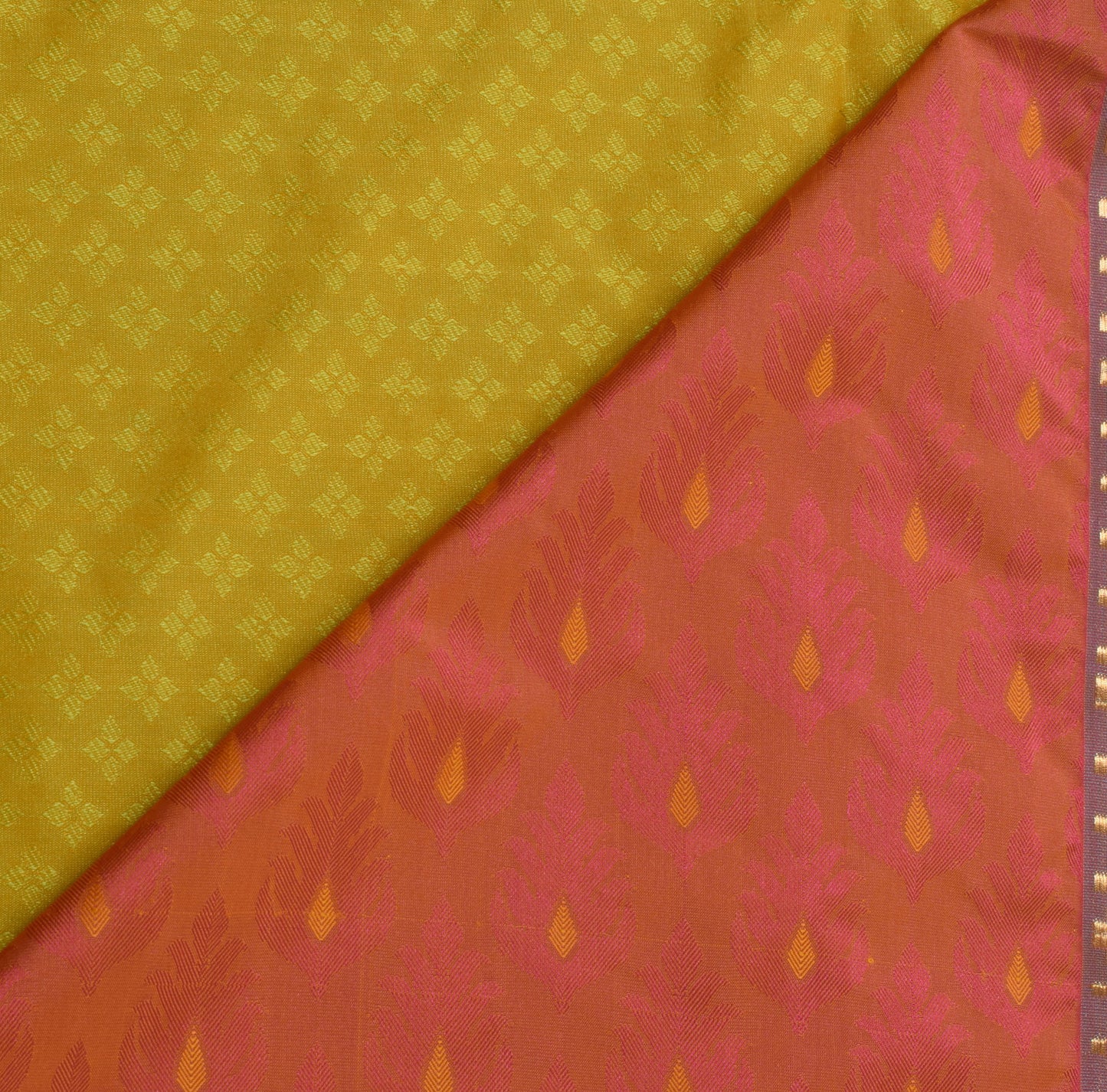 Sushila Vintage Peach Saree Blend Silk Woven Floral Sari Craft Saree 5Yd Fabric