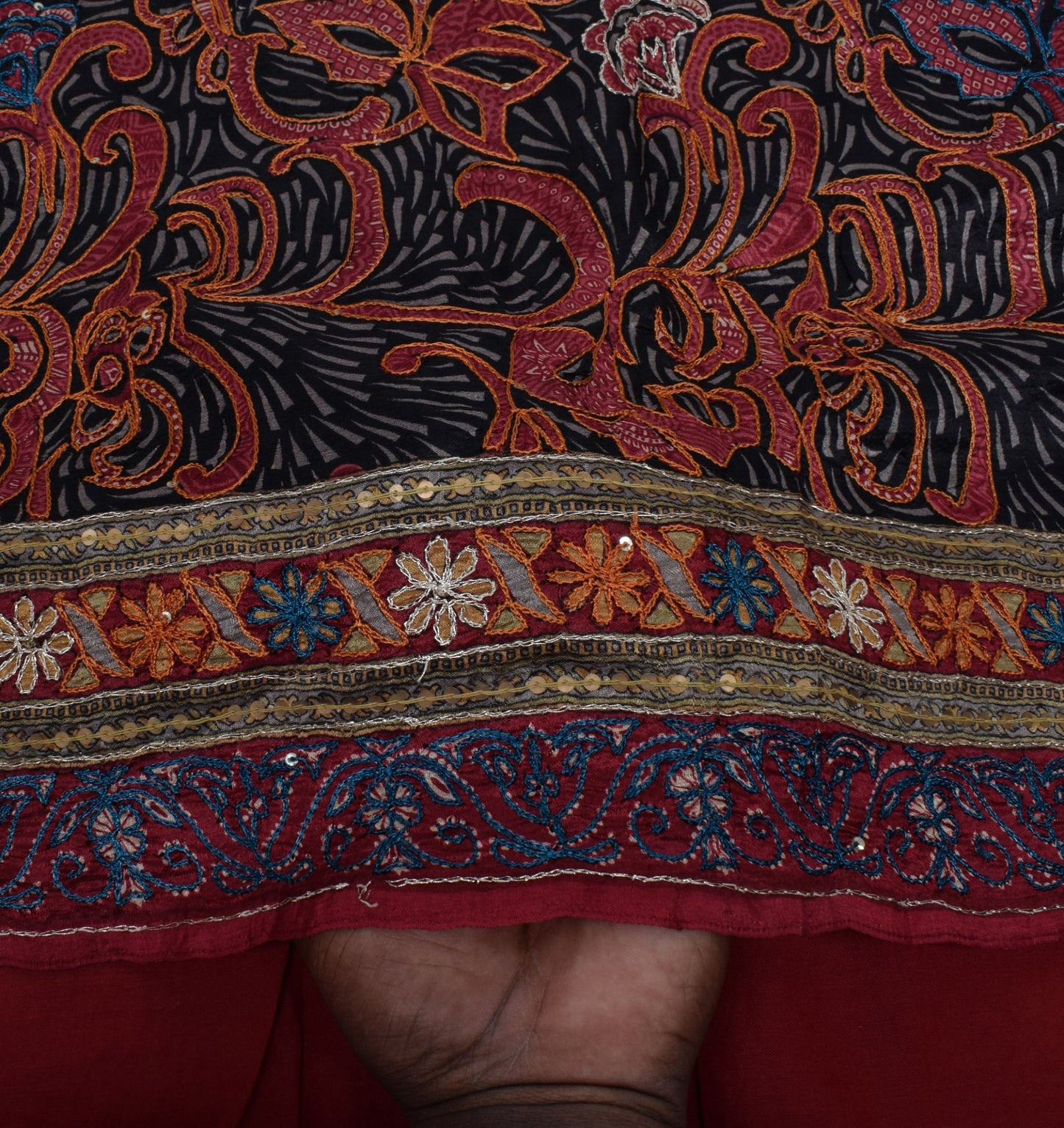 Sushila Vintage Black Saree 100% Pure Silk Printed & Embroidered Sari Fabric