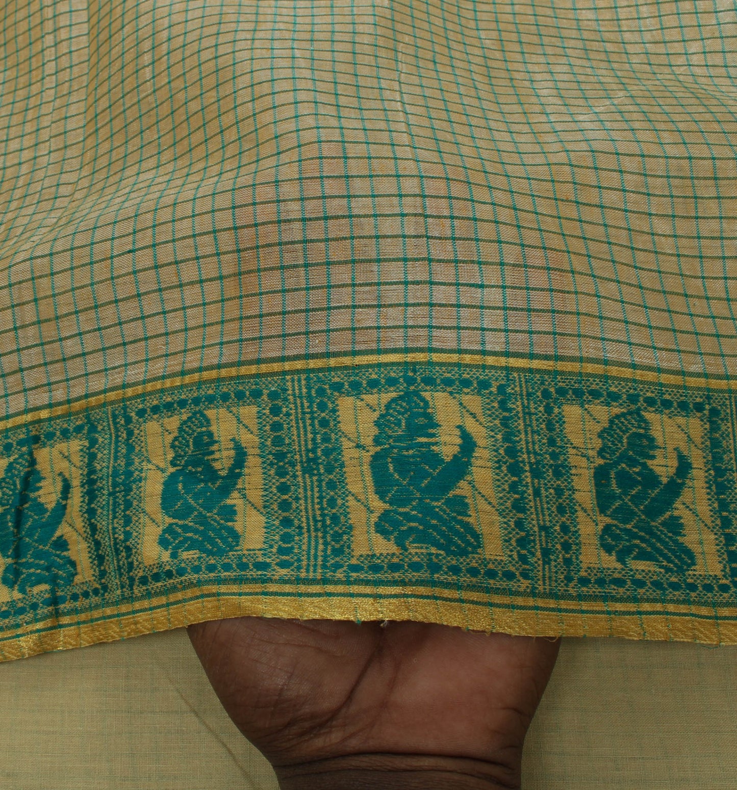 Sushila Vintage Indian Saree 100% Pure Cotton Woven Check Sari 5 Yard Fabric