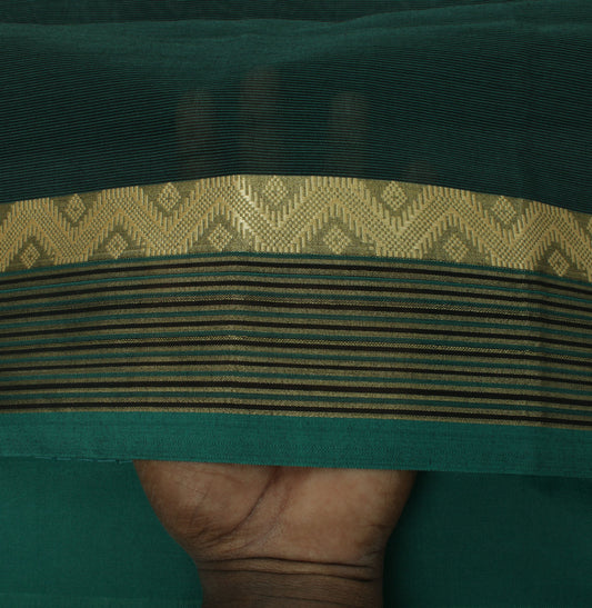 Sushila Vintage Green Indian Saree Blend Silk Woven Sari Craft 5 Yard Fabric