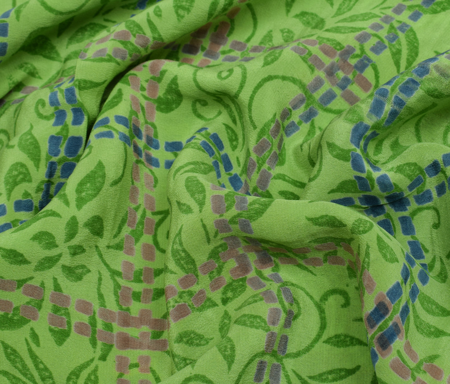 Sushila Vintage Green Saree Pure Crepe Silk Printed Floral Sari Craft Fabric