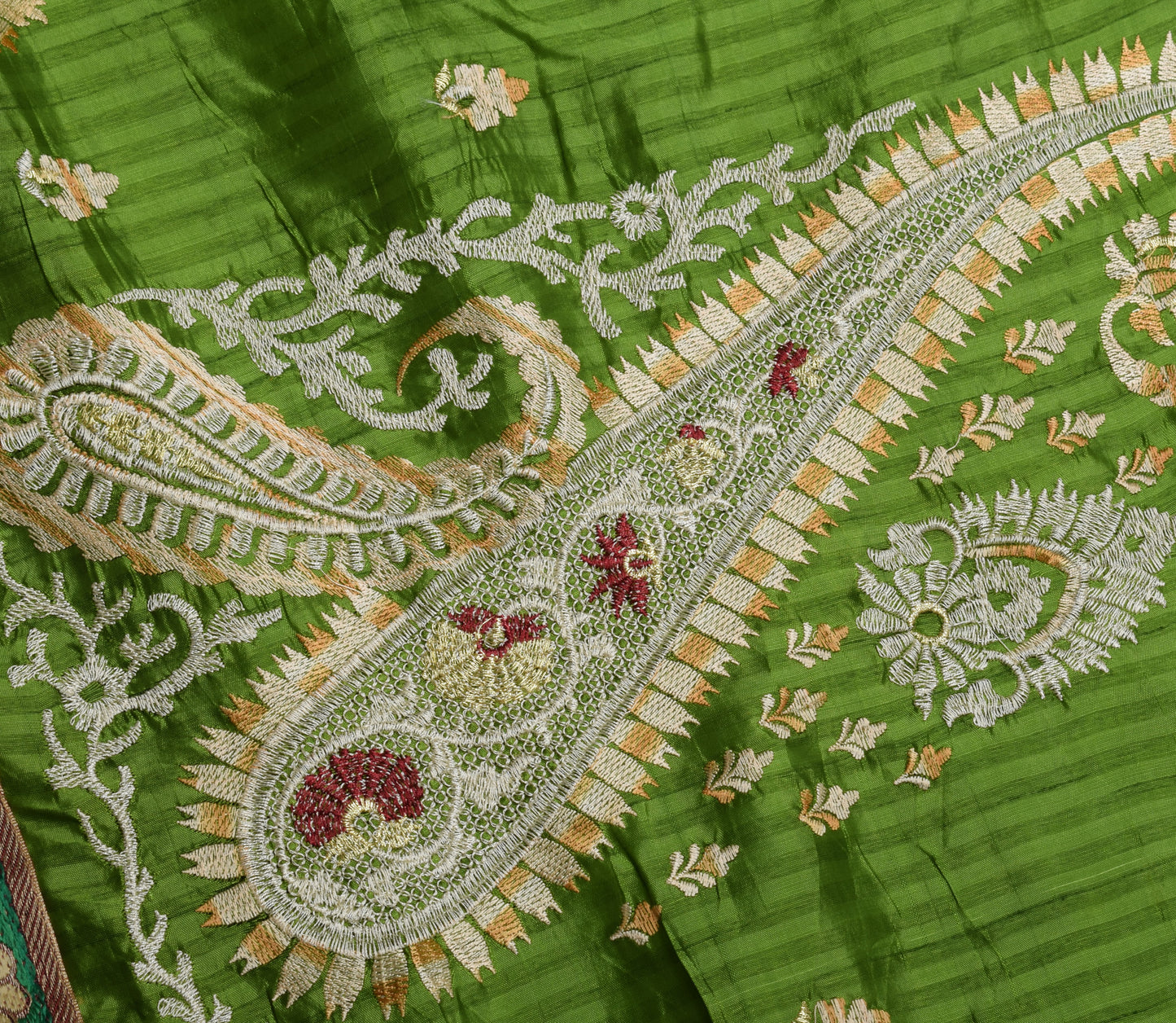 Sushila Vintage Green  Saree Blend Silk Embroidered Floral Sari Craft Fabric