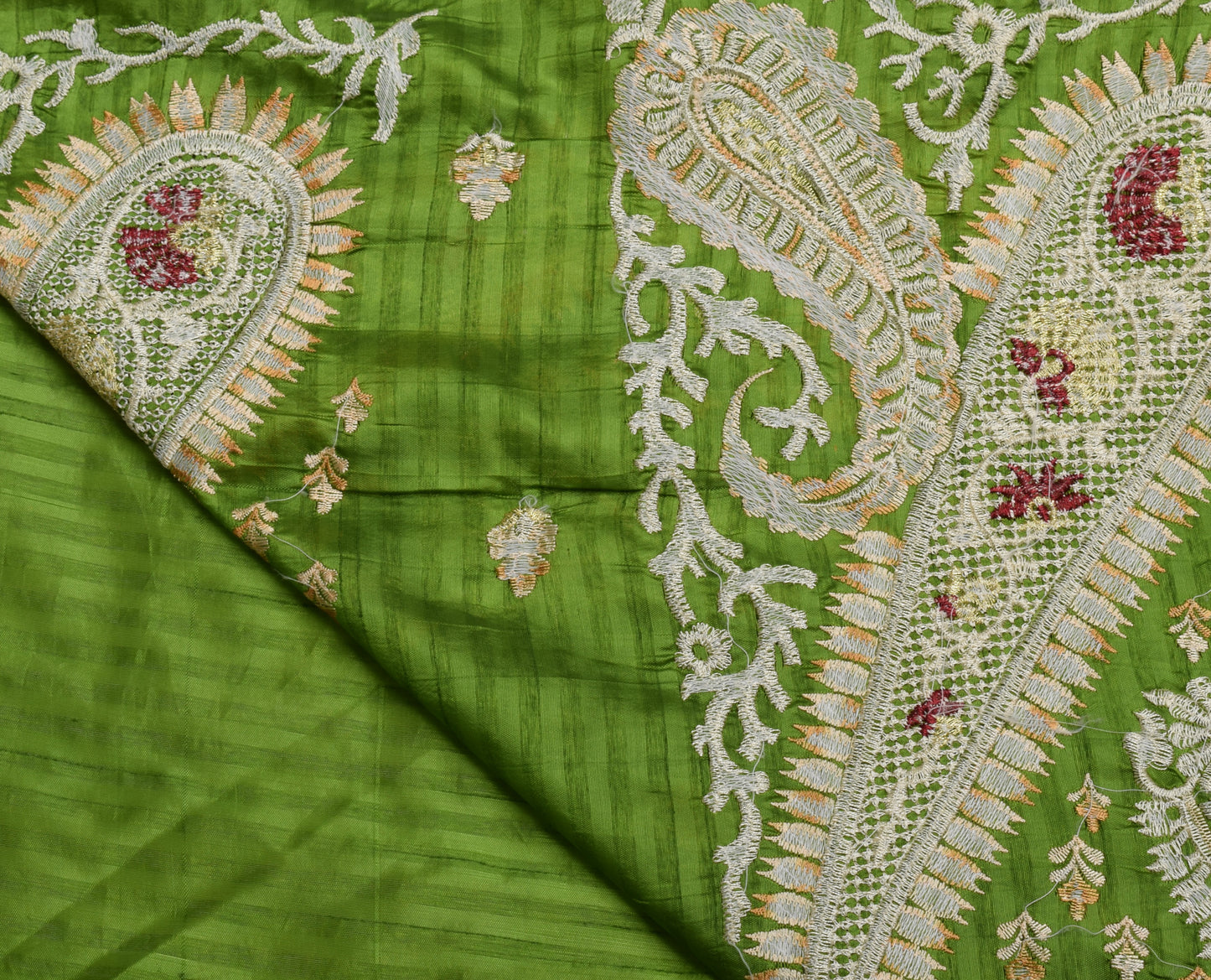 Sushila Vintage Green  Saree Blend Silk Embroidered Floral Sari Craft Fabric