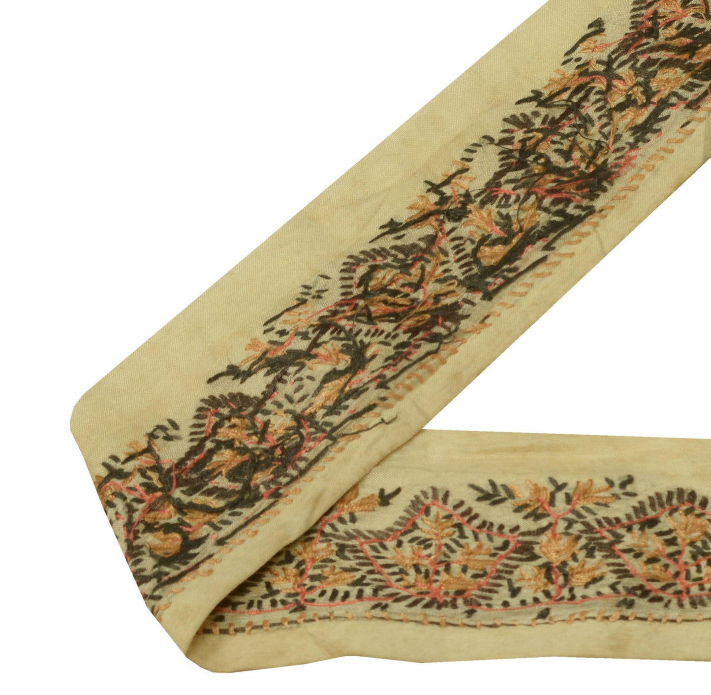 Sushila Vintage Beige Saree Border Craft Sewing Trim Hand Embroidered Lace Decor