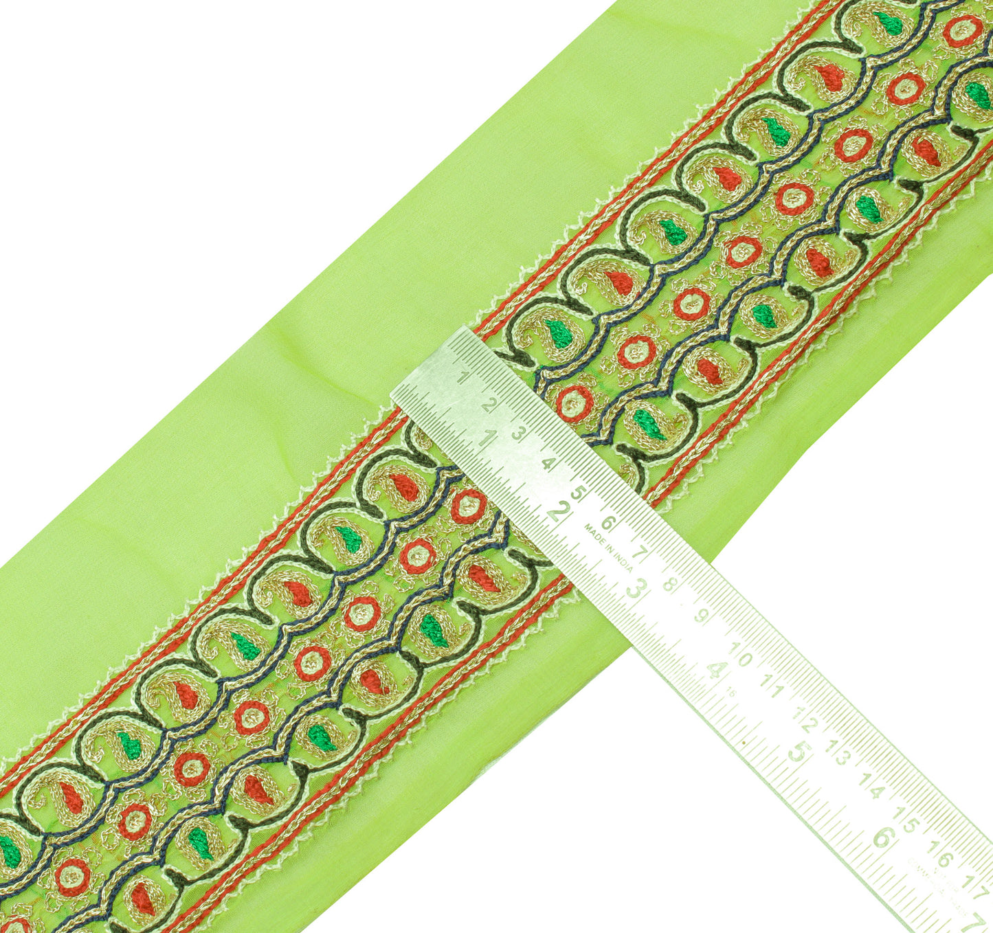 Sushila Vintage Green Saree Border Indian Craft Sewing Embroidered Lace Ribbon