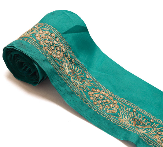 Sushila Vintage Green Saree Border Indian Craft Sewing Trim Embroidered Lace