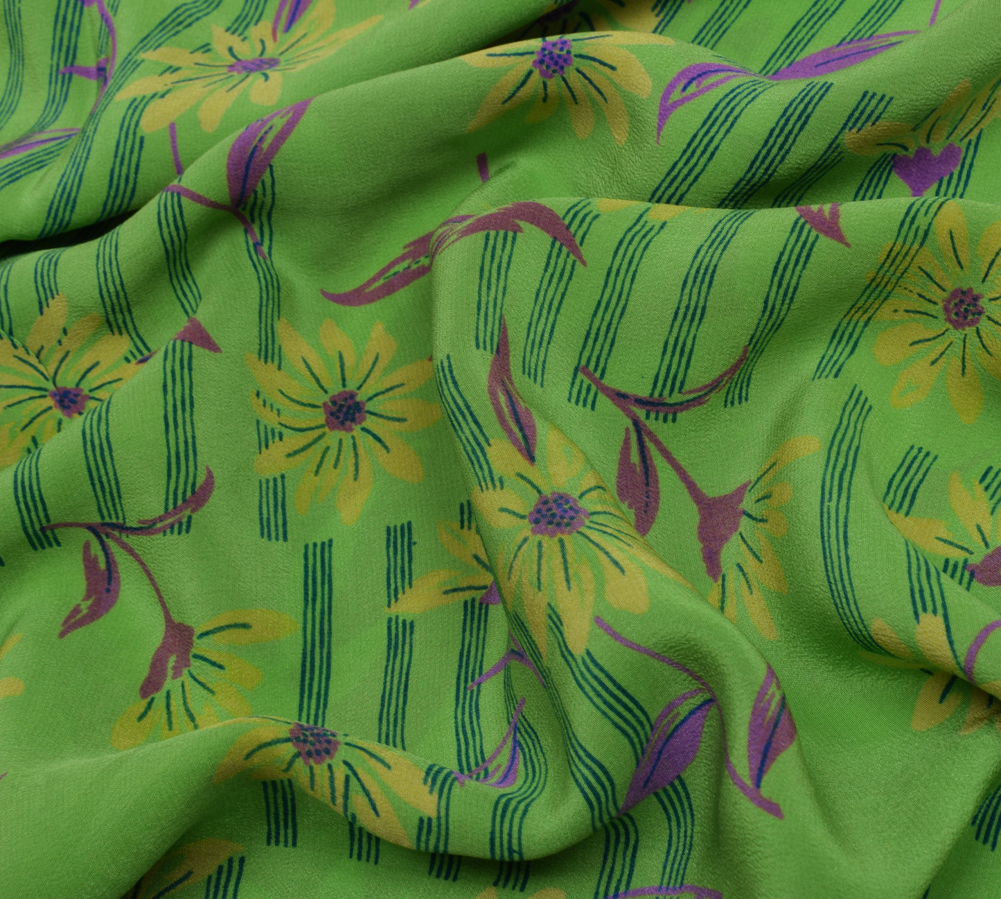 Sushila Vintage Green Saree 100% Pure Crepe Silk Printed Floral Soft Fabric