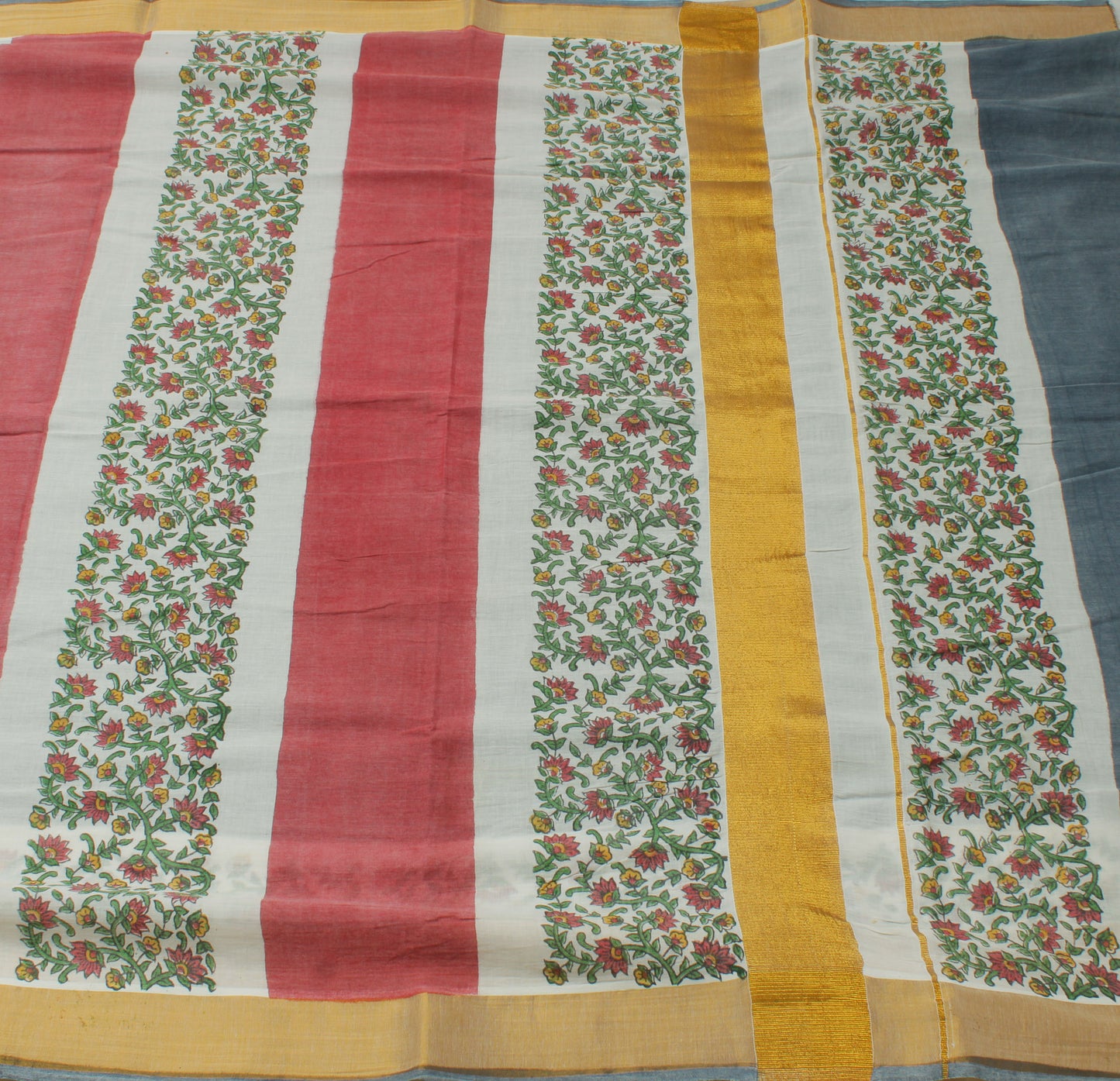 Sushila Vintage White Saree 100% Pure Cotton Printed & Woven Soft Craft Fabric