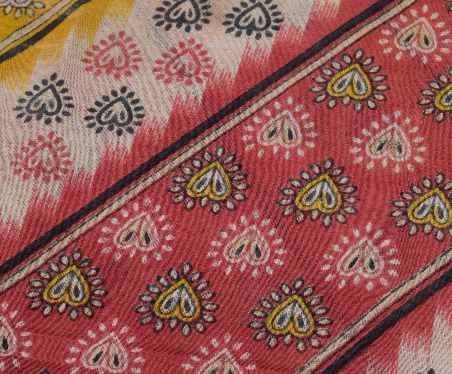 Sushila Vintage Indian Saree 100% Pure Cotton Floral 5 Yard Soft Craft Fabric