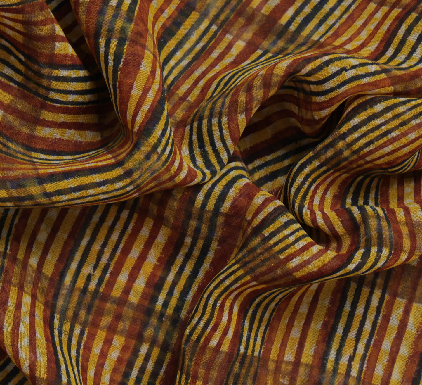 Sushila Vintage Indian Sari 100% Pure Georgette Silk Printed 5 Yard Craft Fabric