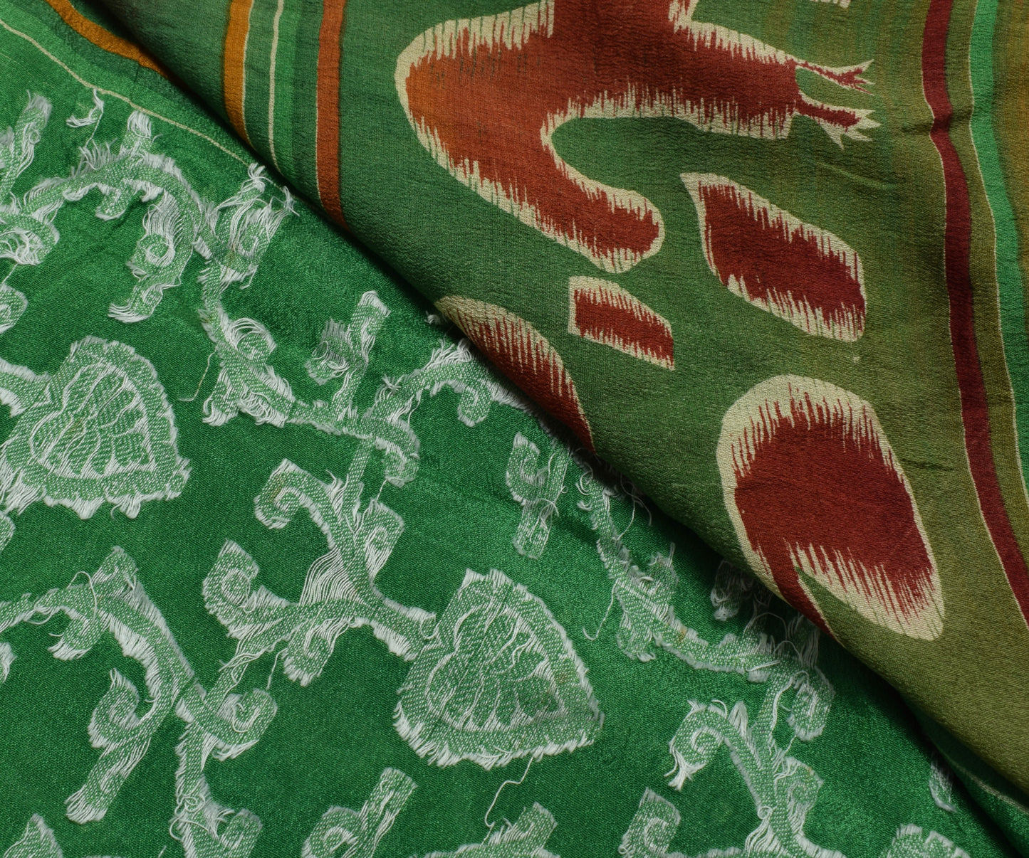 Sushila Vintage Green Saree 100% Pure Georgette Silk Woven Floral Craft Fabric