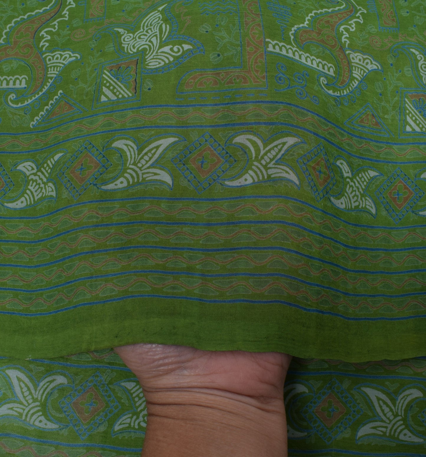 Sushila Vintage Green Saree 100% Pure Silk Printed Paisley 5 Yard Craft Fabric