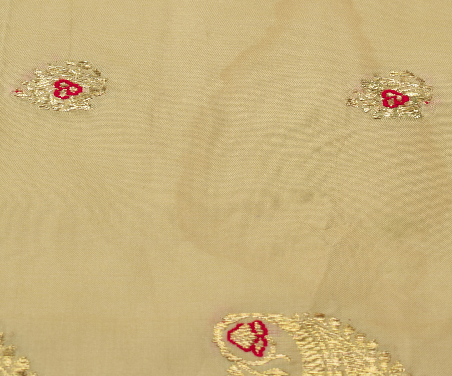 Sushila Vintage Cream Sari Remnant Scrap 100% Pure Silk Zari Woven Craft Fabric