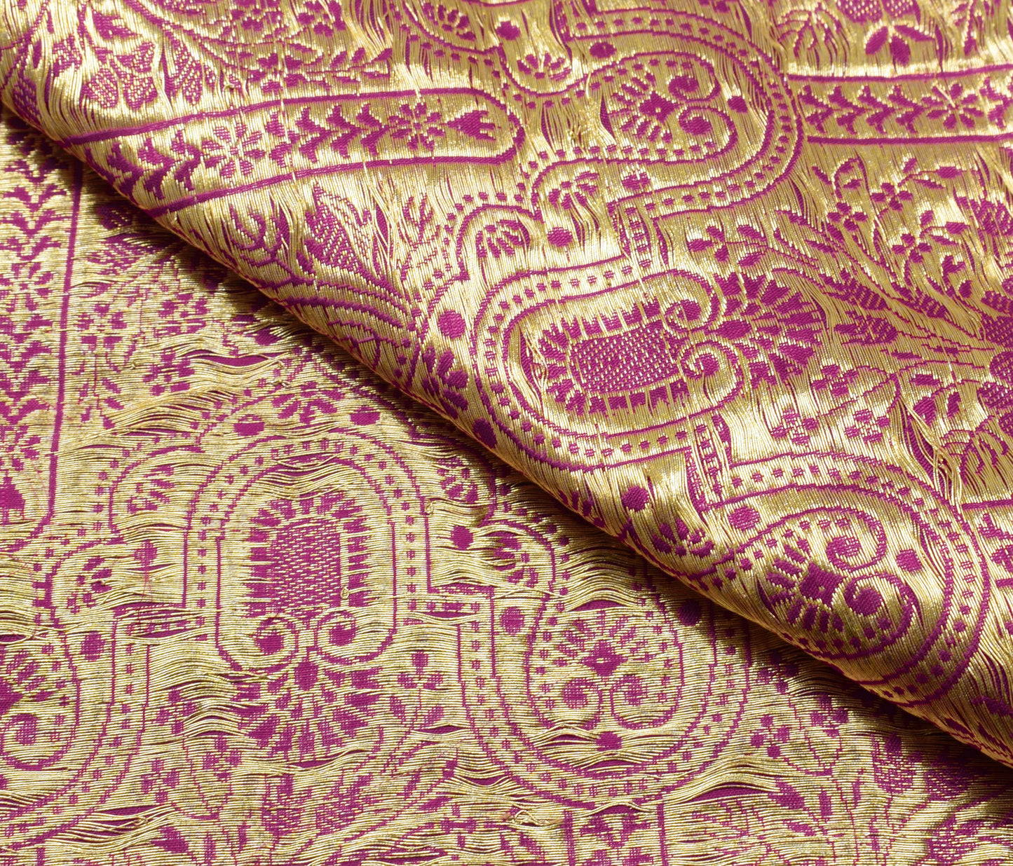 Sushila Vintage Purple Sari Remnant Scrap 100% Pure Silk Zari Woven Craft Fabric