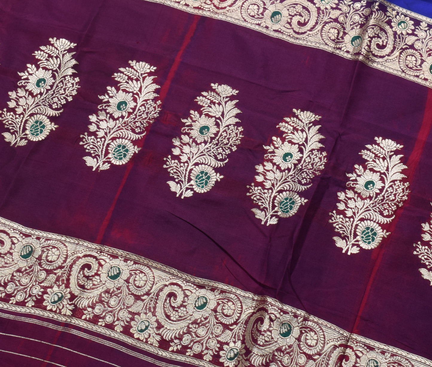 Sushila Vintage Indian Sari Remnant Scrap 100% Pure Silk Zari Woven Craft Fabric