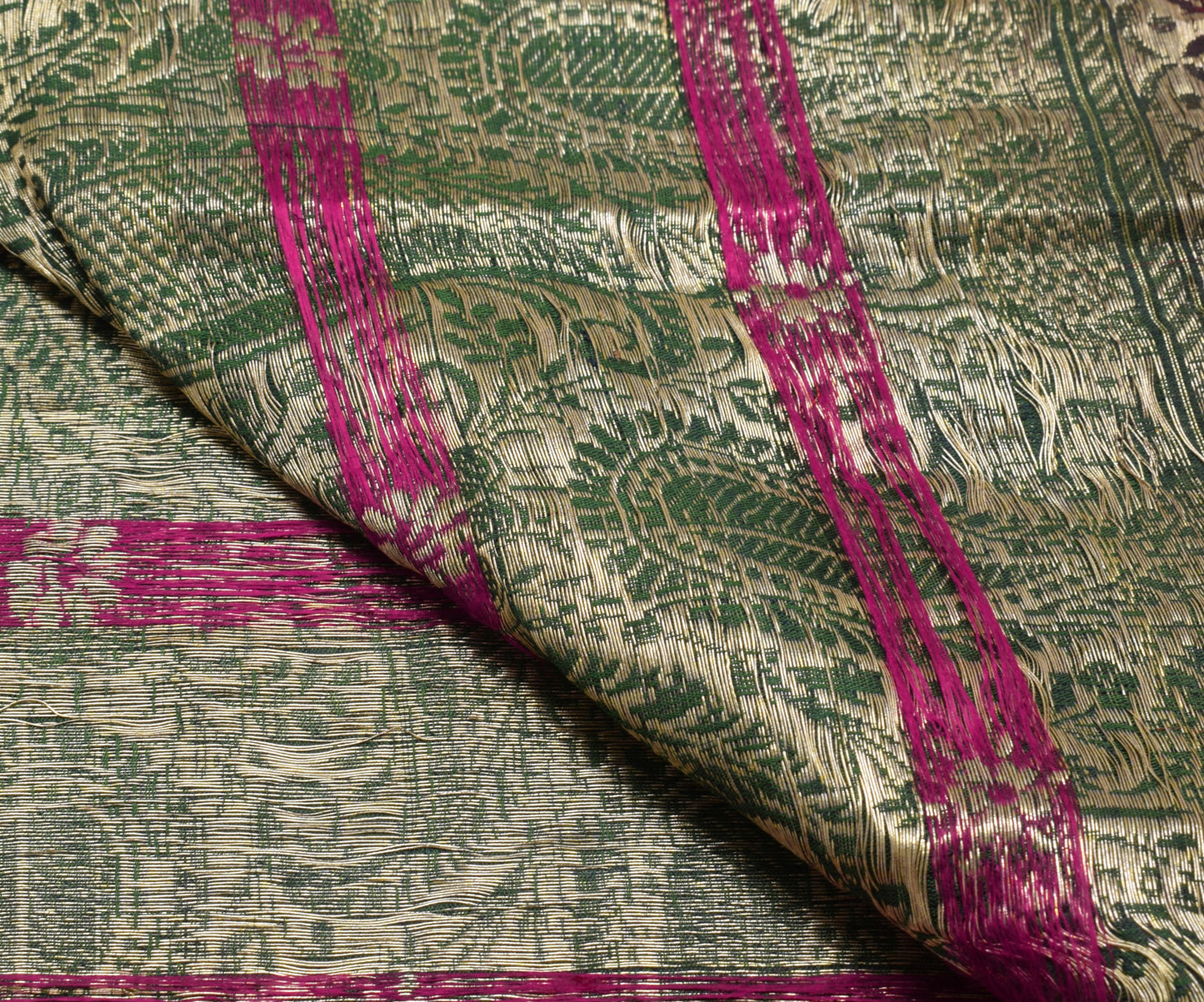 Sushila Vintage Green Sari Remnant Scrap 100% Pure Silk Zari Woven Craft Fabric