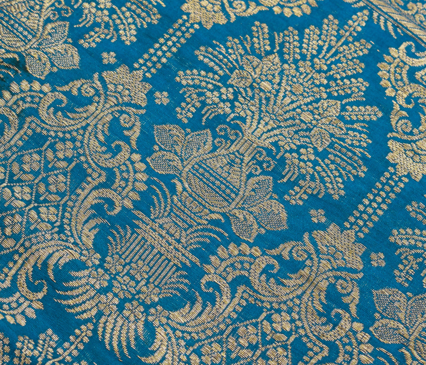 Sushila Vintage Teal Blue Sari Remnant Scrap 100% Pure Silk Woven Craft Fabric